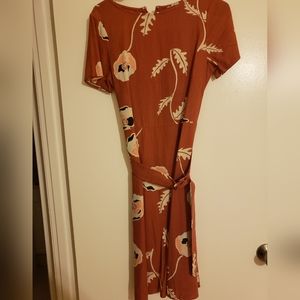 Size 6 Ann Taylor Floral Linen Dress